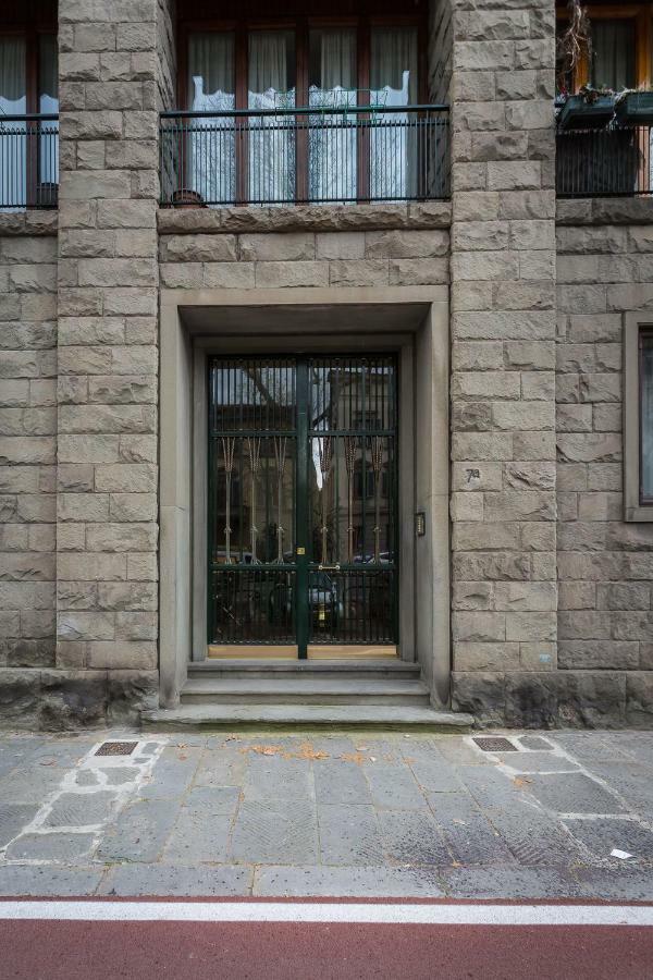 Ferrhouse Charm In Florence Two Lifts Florença Exterior foto